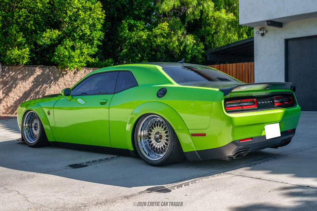 Used 2019 Dodge Challenger SRT Hellcat Redeye RWD image 6