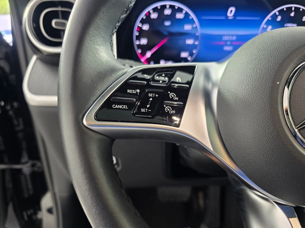 Certified 2025 Mercedes-Benz GLC 300 image 20