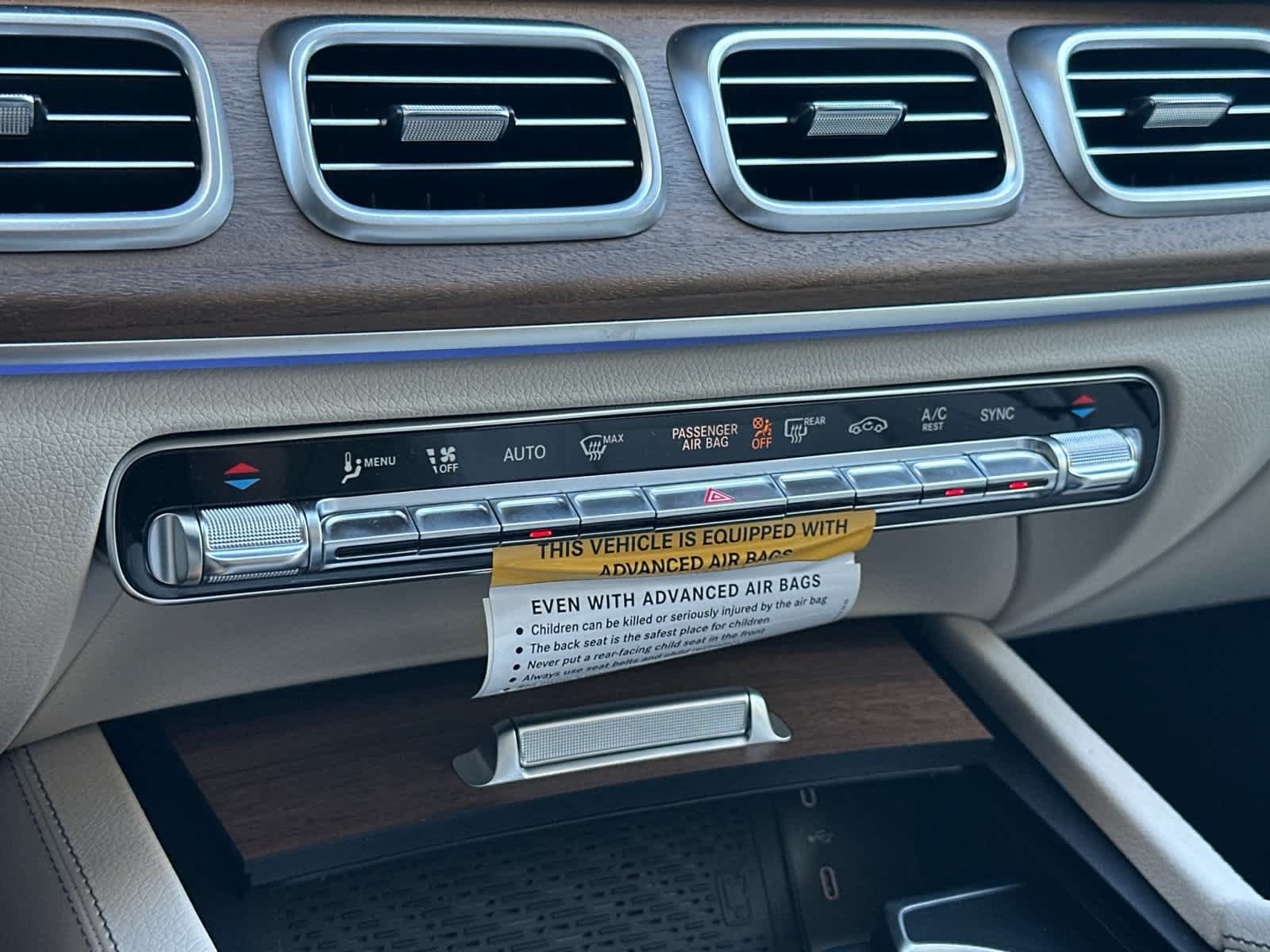 New 2026 Mercedes-Benz GLE 450 4MATIC image 23