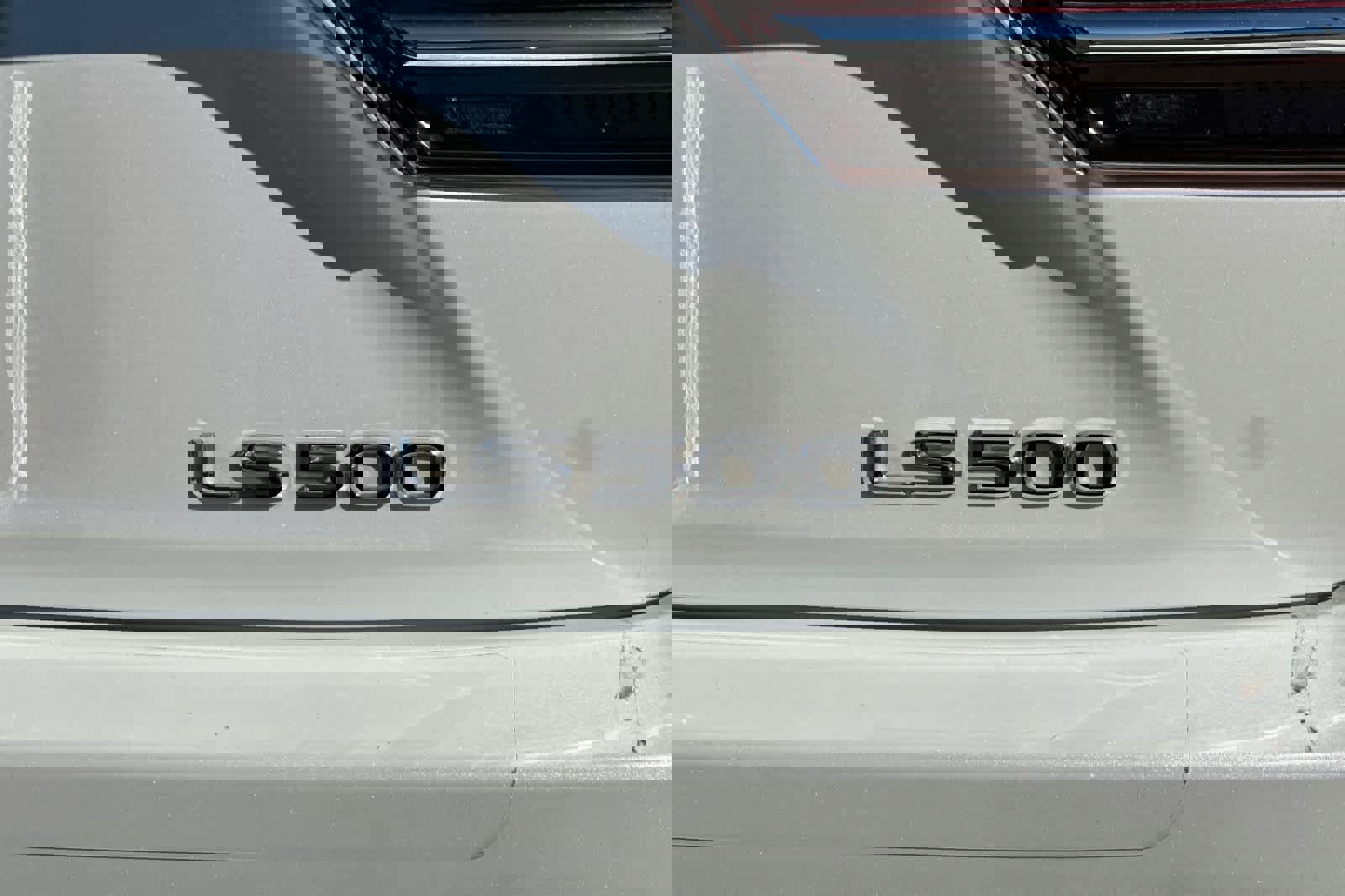 Used 2019 Lexus LS 500 w/ Interior Upgrade Package image 32