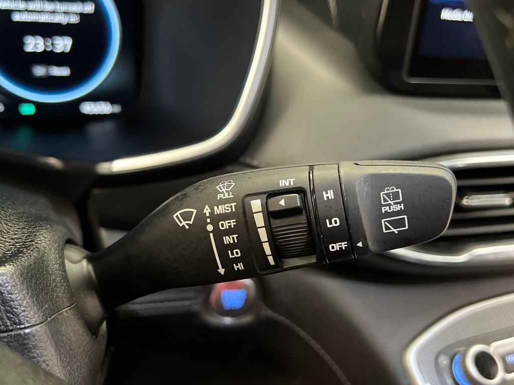 Used 2023 Hyundai Santa Fe SEL Premium image 45