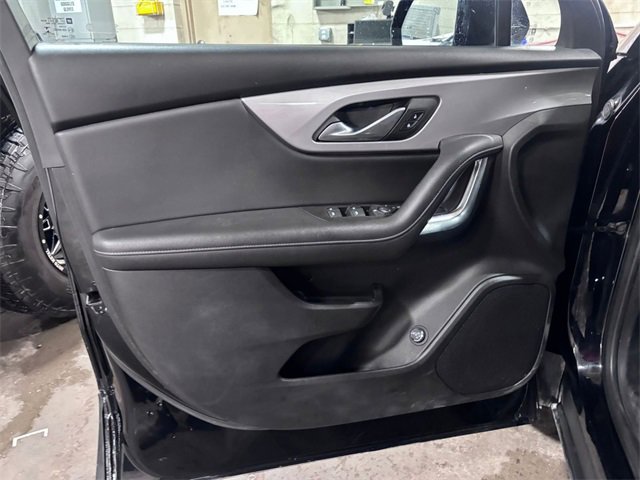 Used 2022 Chevrolet Blazer LT image 12