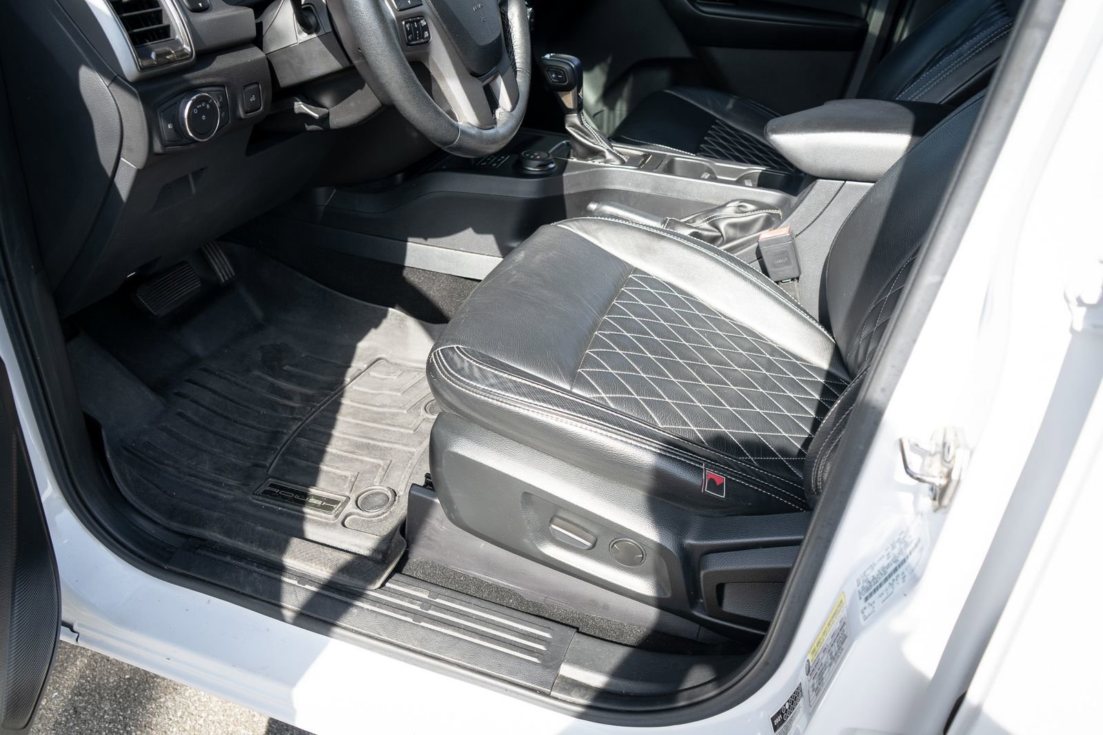 Used 2021 Ford Ranger XLT w/ Equipment Group 302A High image 17