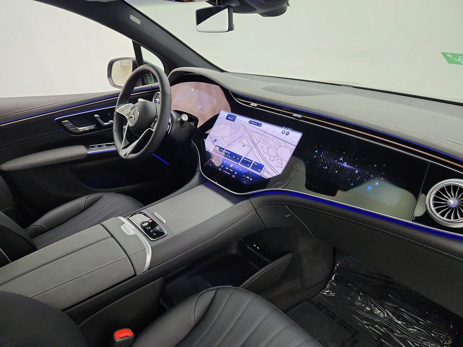 New 2026 Mercedes-Benz EQS 400 4MATIC SUV image 14