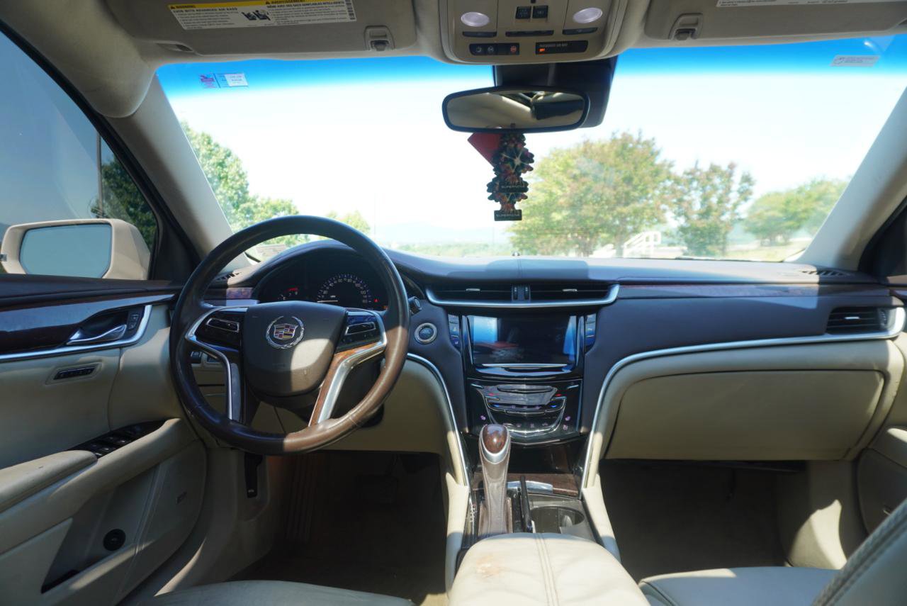 Used 2013 Cadillac XTS Luxury w/ Driver Awareness Package FWD image 27