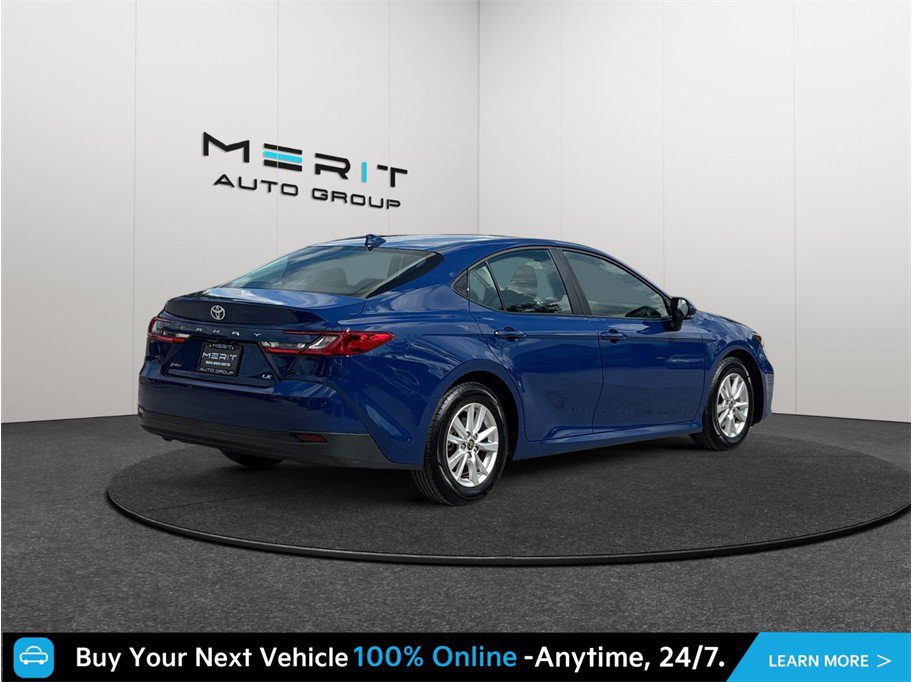 Used 2025 Toyota Camry LE w/ Convenience Package FWD image 9