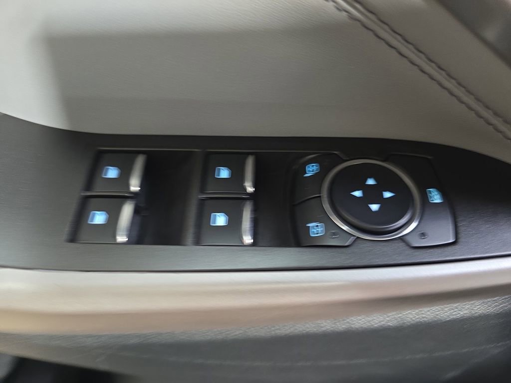 Used 2023 Ford Explorer XLT w/ Equipment Group 202A image 30
