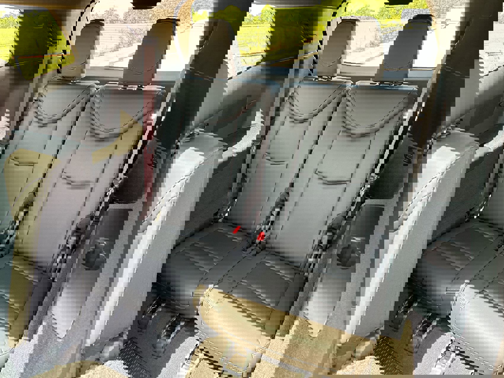 Used 2024 Cadillac XT6 Sport w/ LPO, Red Accent Package image 23