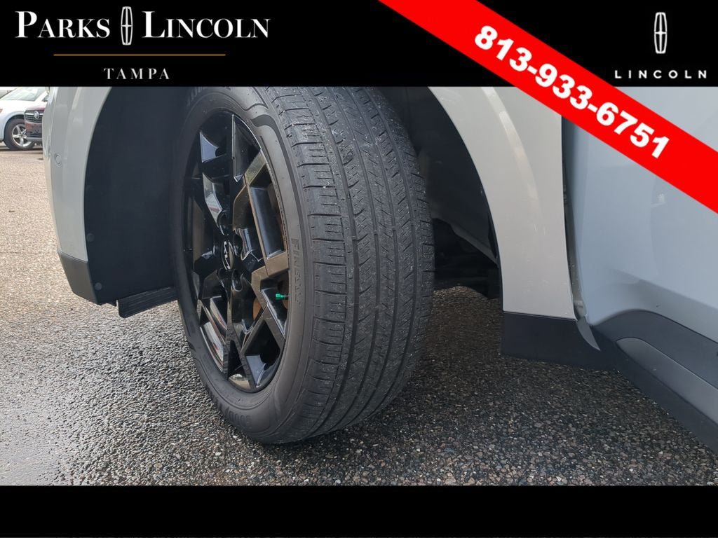 Used 2025 Kia Carnival SX FWD image 37