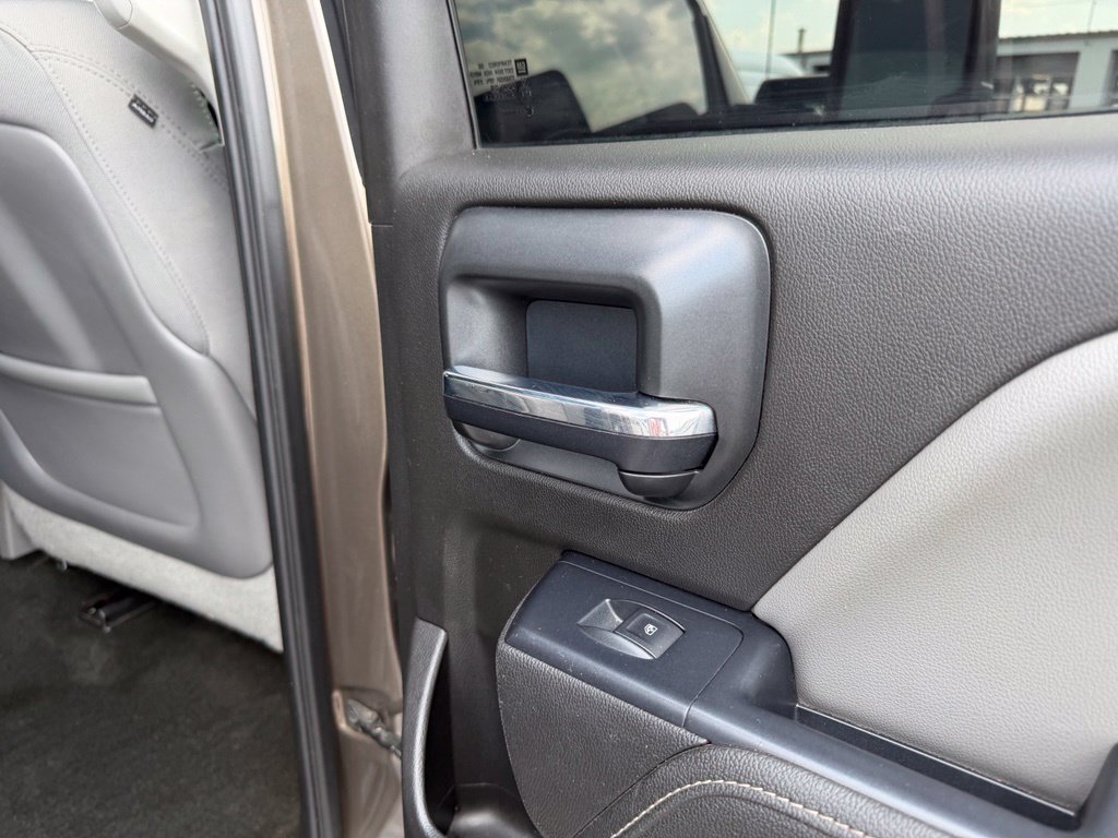 Used 2015 GMC Sierra 3500 2WD Double Cab w/ Sierra Convenience Package image 34