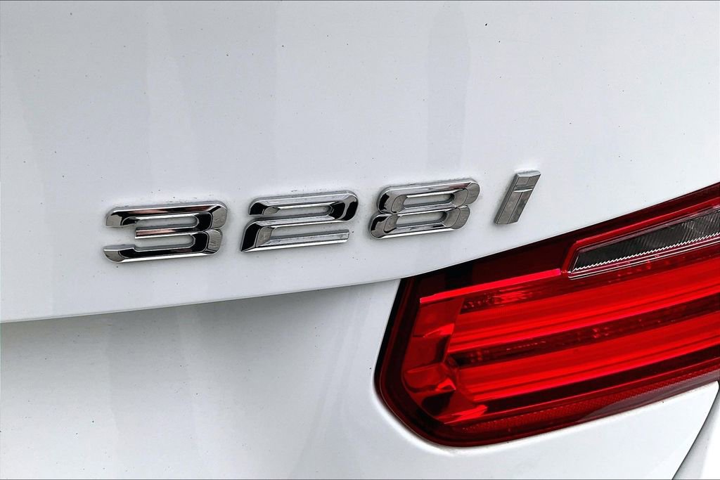 Used 2015 BMW 328i xDrive Sedan image 24