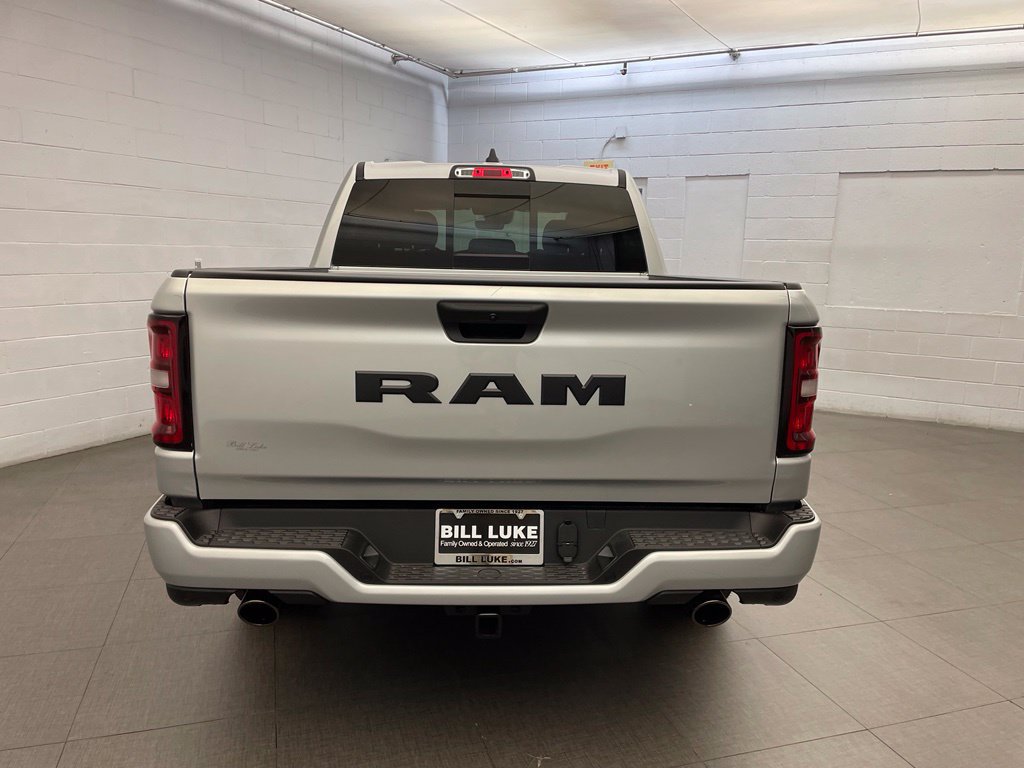 New 2026 RAM 1500 Express RWD image 4