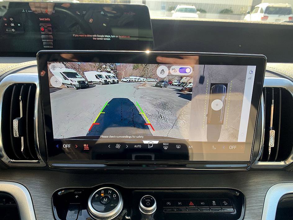 Used 2025 Ford Expedition Max Platinum image 16