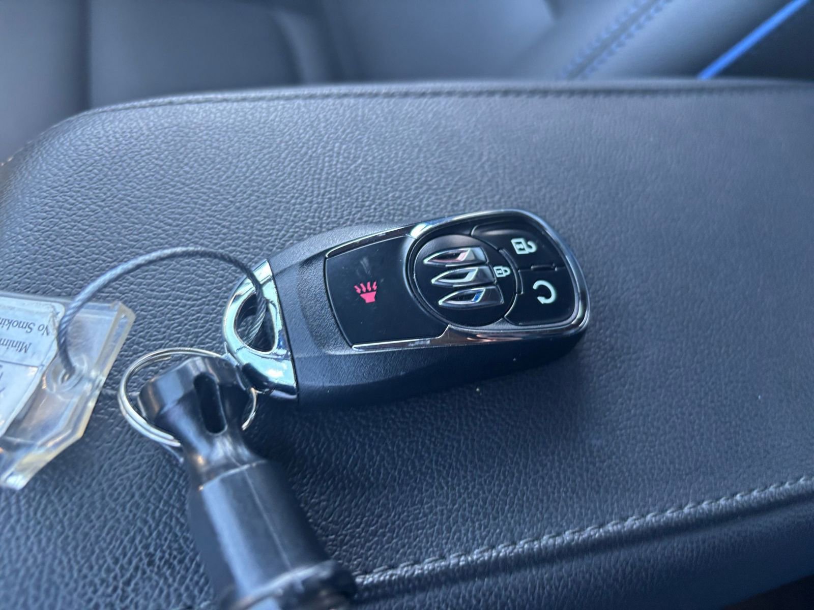 Used 2025 Buick Envista Sport Touring FWD image 27