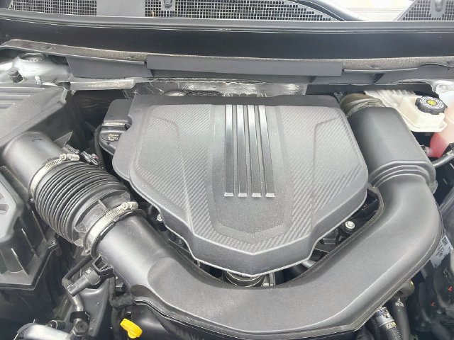 Used 2026 Chevrolet Traverse LT FWD image 32