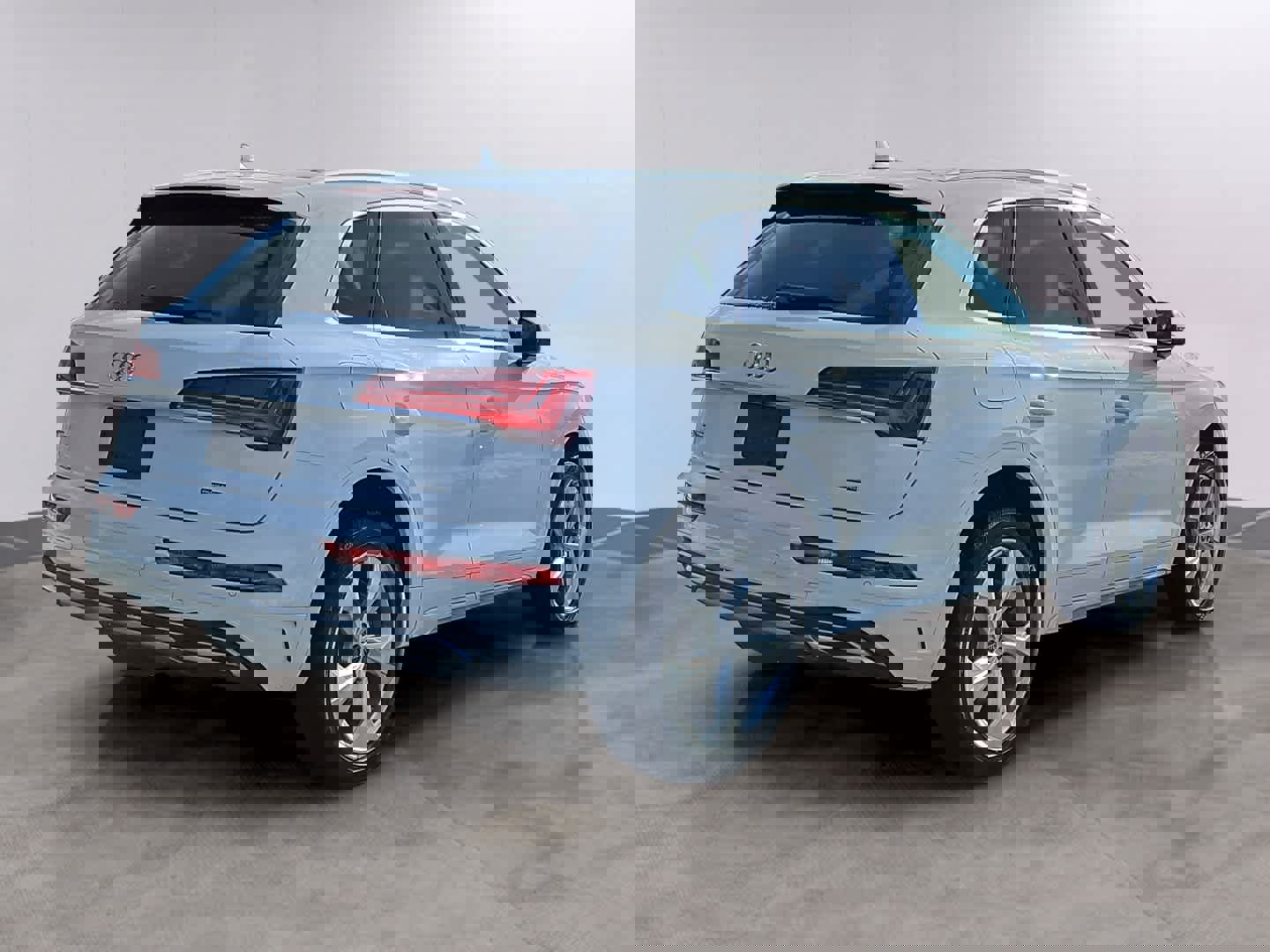 Used 2021 Audi Q5 Premium Plus image 4