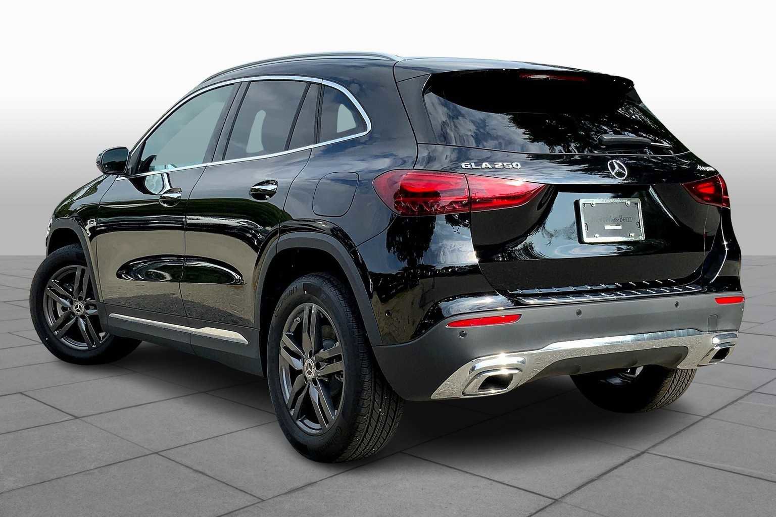 Certified 2026 Mercedes-Benz GLA 250 4MATIC image 16