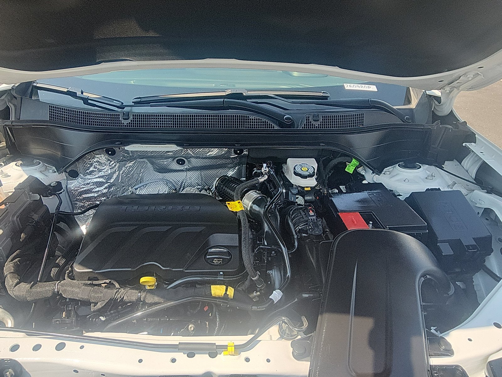 Used 2025 Chevrolet Trax LT FWD image 11
