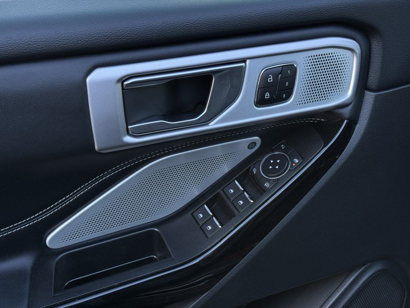 Used 2021 Ford Explorer ST w/ Equipment Group 401A image 12