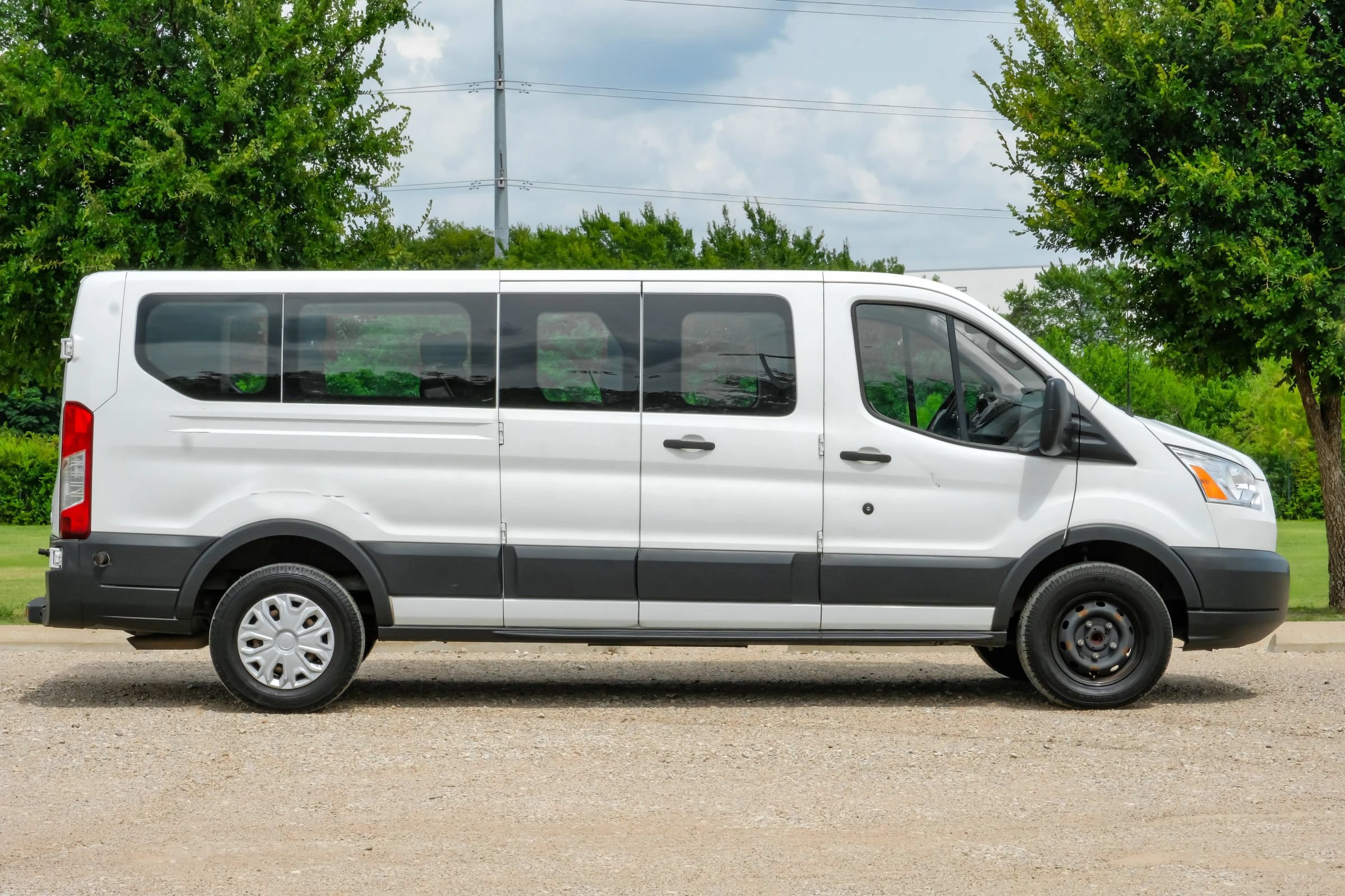 Used 2018 Ford Transit 350 XLT RWD image 8