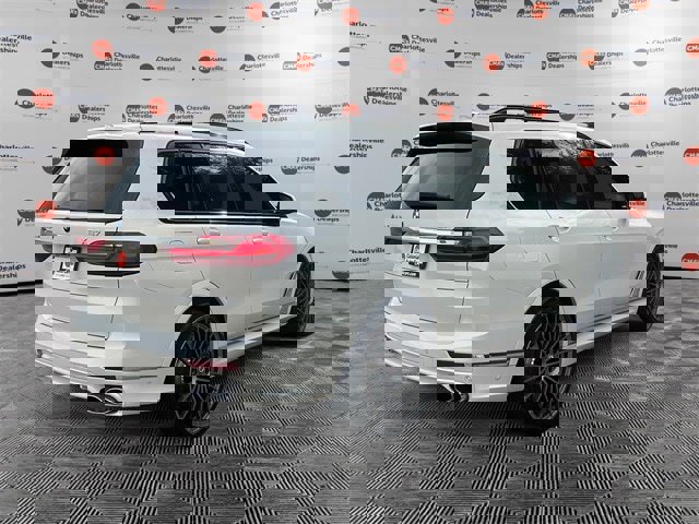 Used 2022 BMW ALPINA XB7 image 5