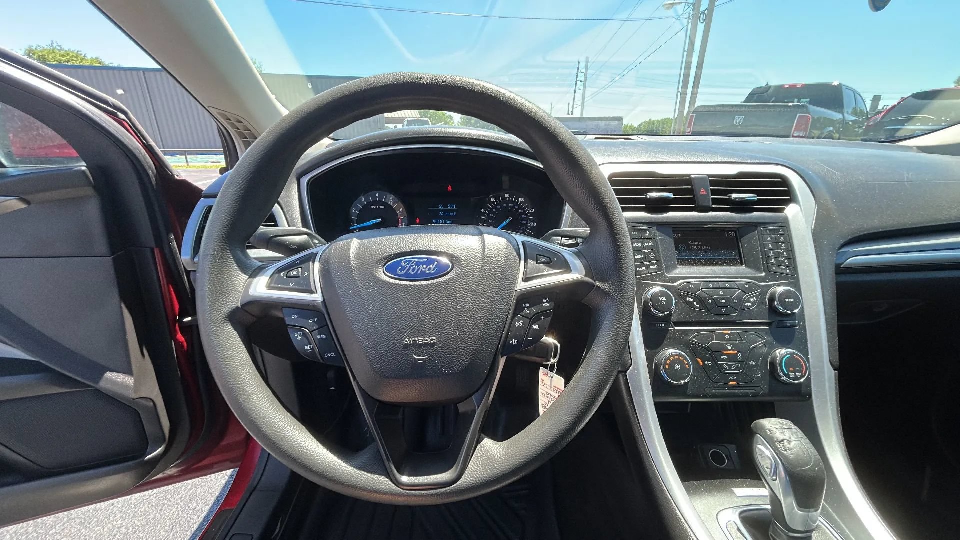 Used 2016 Ford Fusion S FWD image 2