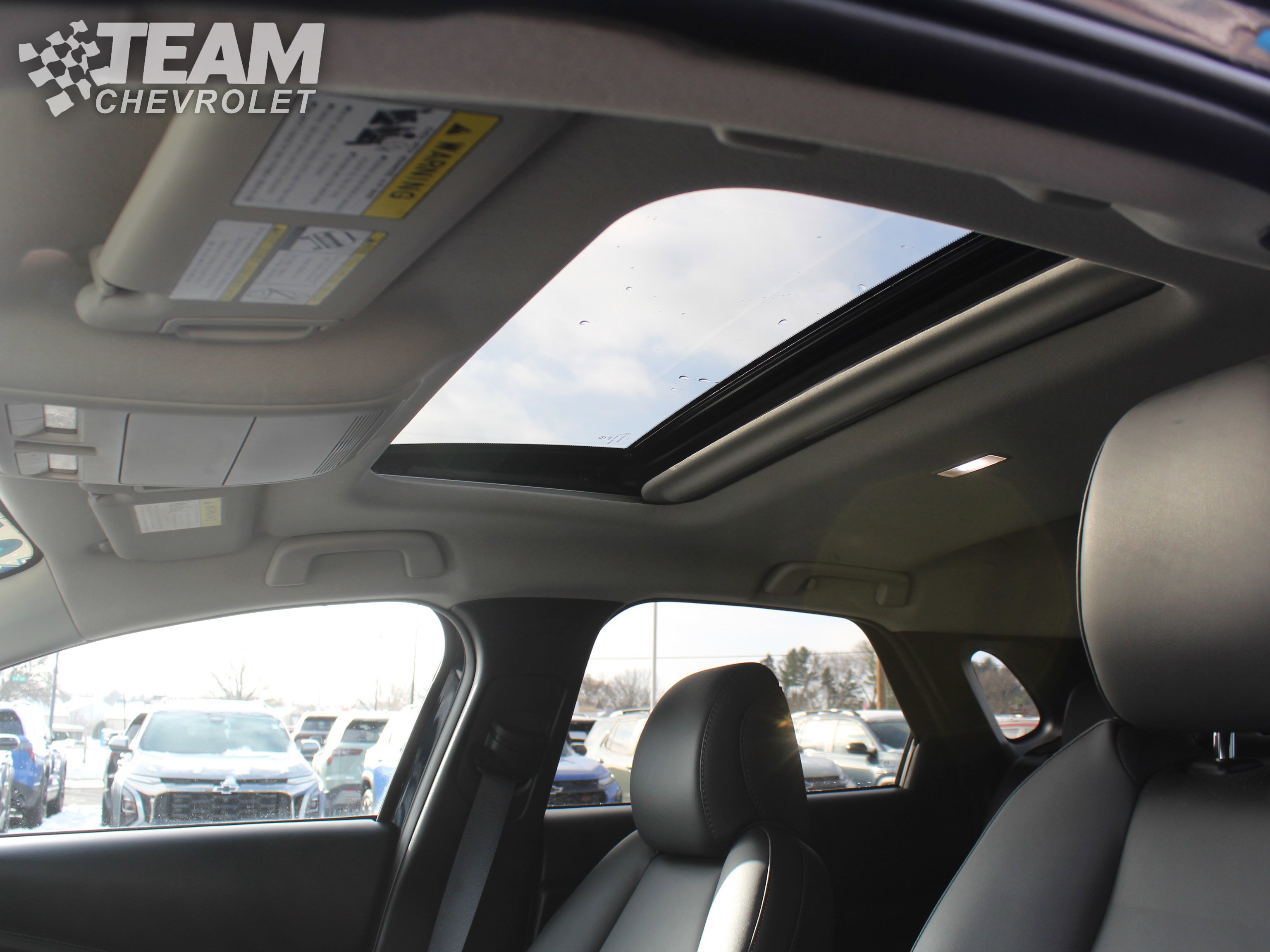 Used 2024 MAZDA CX-30 AWD 2.5 S w/ Preferred Package image 12