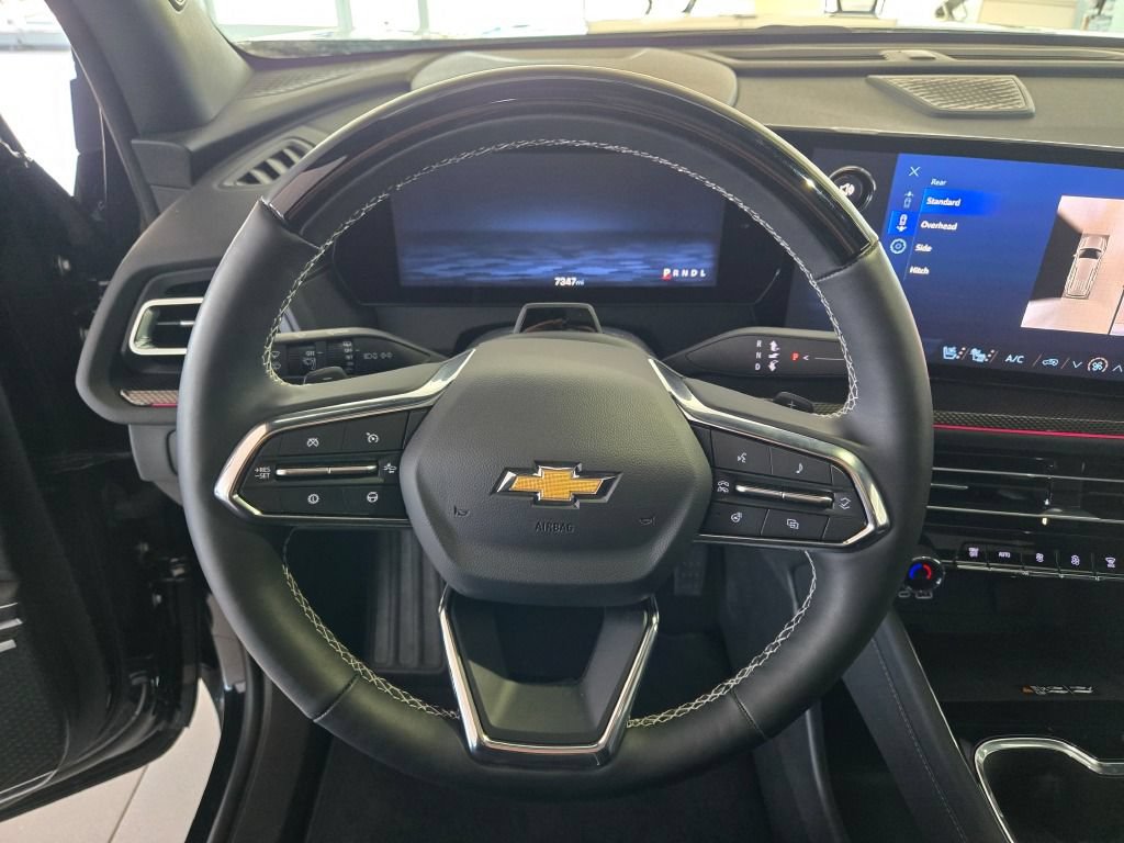 Certified 2025 Chevrolet Traverse High Country w/ LPO, Floor Liner Package AWD/4WD image 33