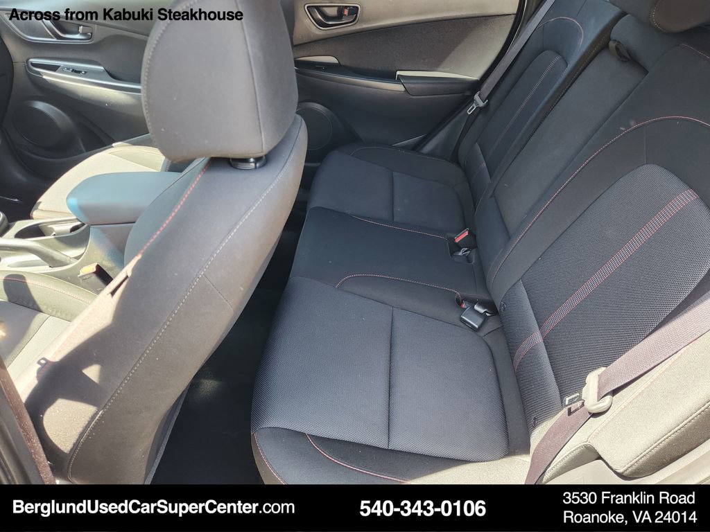 Used 2022 Hyundai Kona N Line image 12