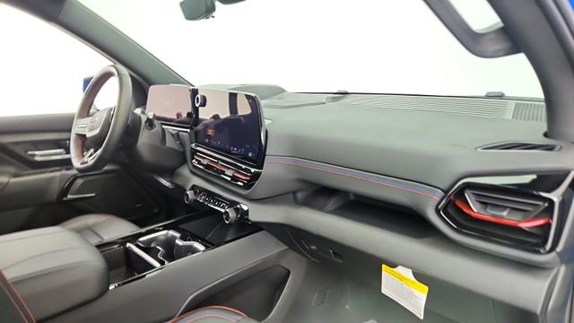 Used 2025 Chevrolet Silverado EV RST image 24