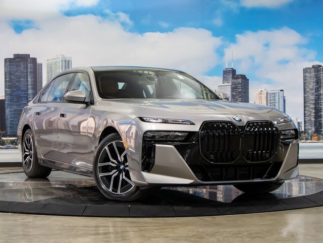 New 2026 BMW 760i xDrive w/ Executive Package video 1