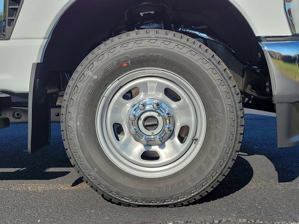 New 2026 Ford F350 XL w/ XL Chrome Package image 8