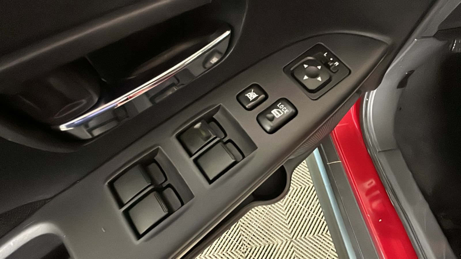 Used 2025 Mitsubishi Outlander Sport ES AWD/4WD image 11
