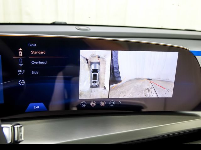 New 2027 Cadillac Vistiq Sport w/ LPO, Floor Liner Package AWD/4WD image 19