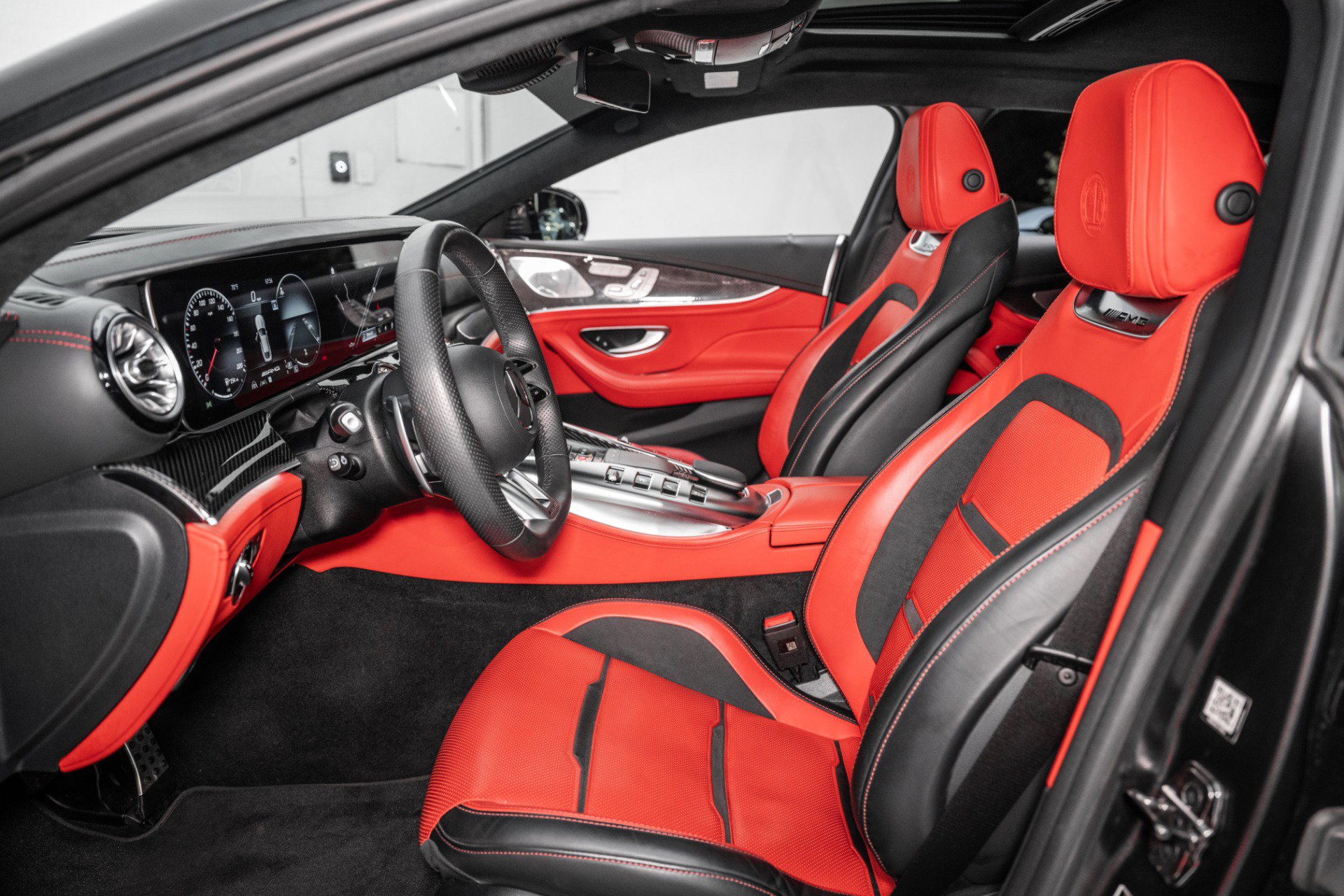 Used 2023 Mercedes-Benz AMG GT 63 S image 2