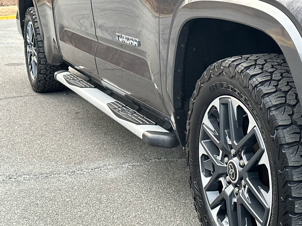 Used 2022 Toyota Tundra Limited image 11