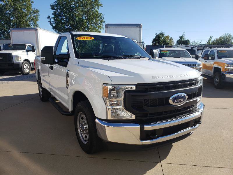Used 2022 Ford F250 XL w/ Power Equipment Group RWD image 5