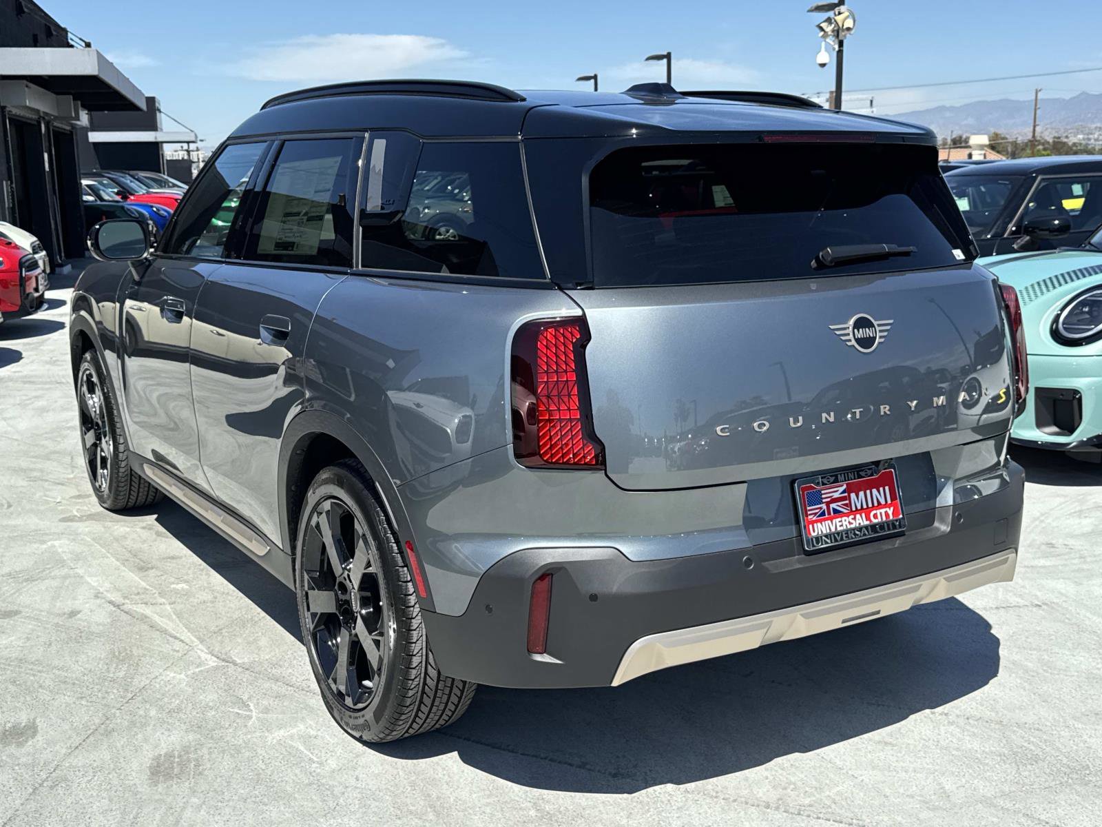 New 2026 MINI Cooper Countryman SE image 3