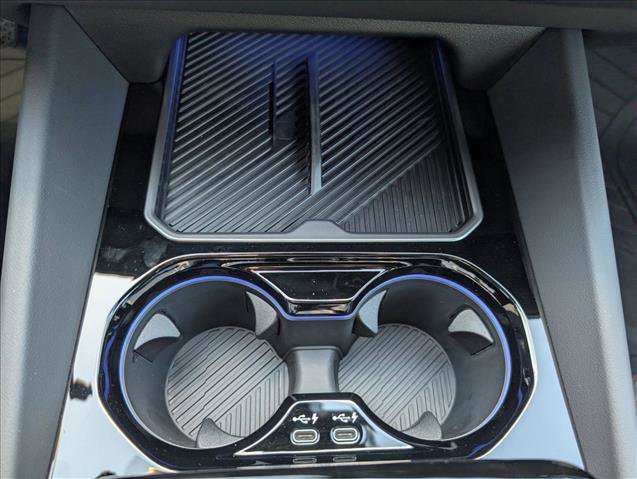 New 2026 BMW i5 eDrive40 w/ Convenience Package image 20