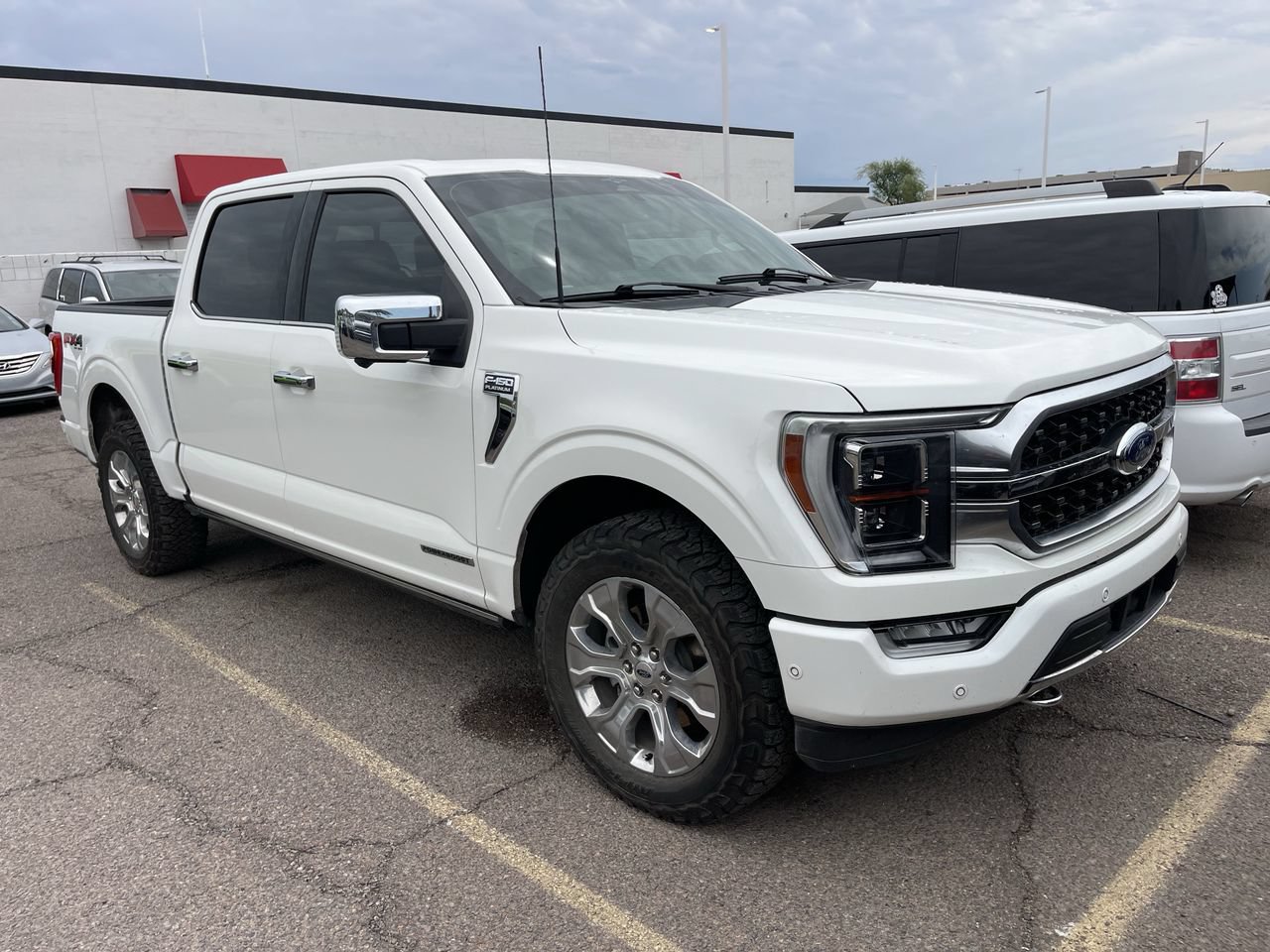 Used 2023 Ford F150 Platinum w/ Equipment Group 701A High AWD/4WD image 3