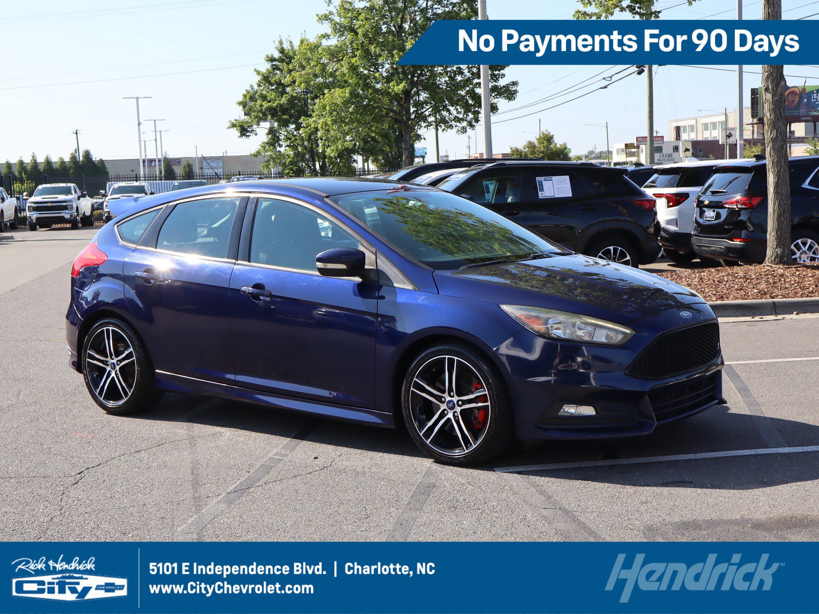 Used 2017 Ford Focus ST FWD video 1