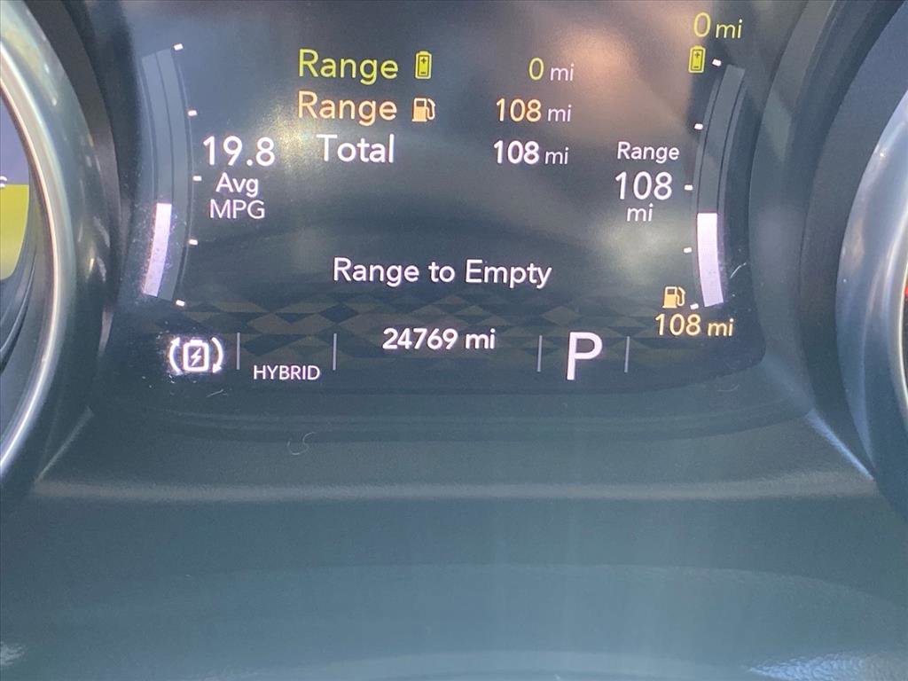 Used 2023 Jeep Wrangler Unlimited Sahara w/ Cold Weather Group image 15