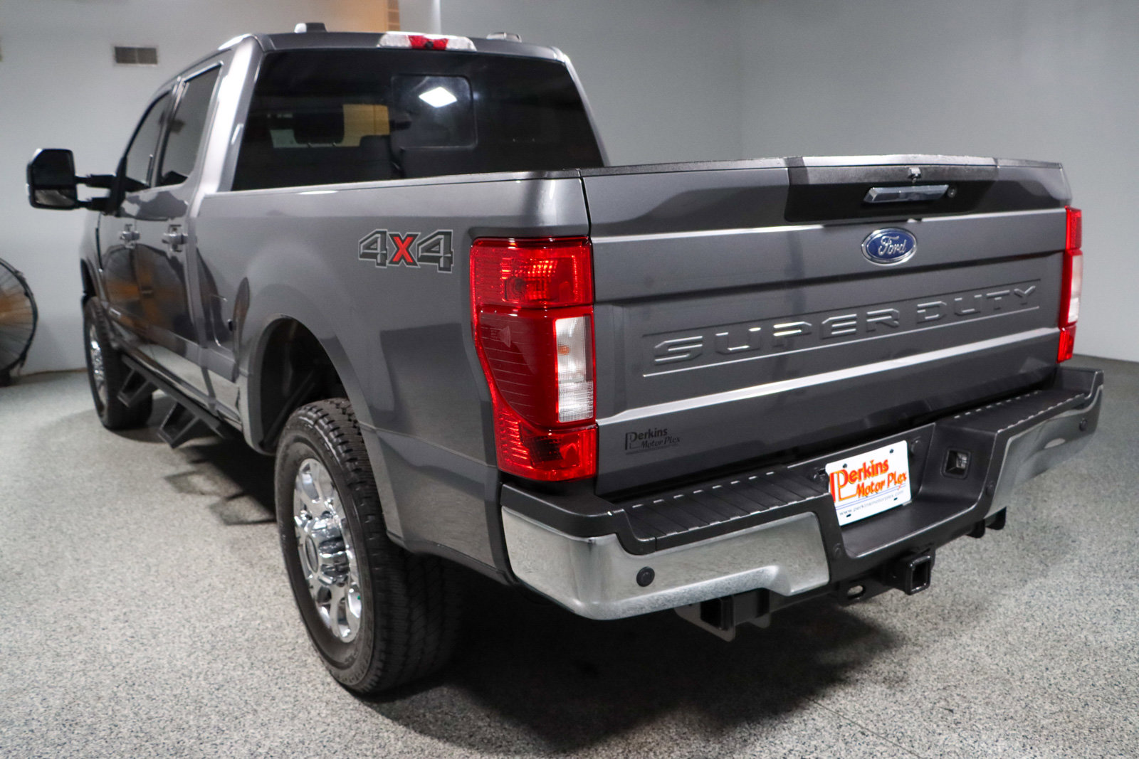 Used 2021 Ford F250 Lariat w/ Lariat Value Package AWD/4WD image 9
