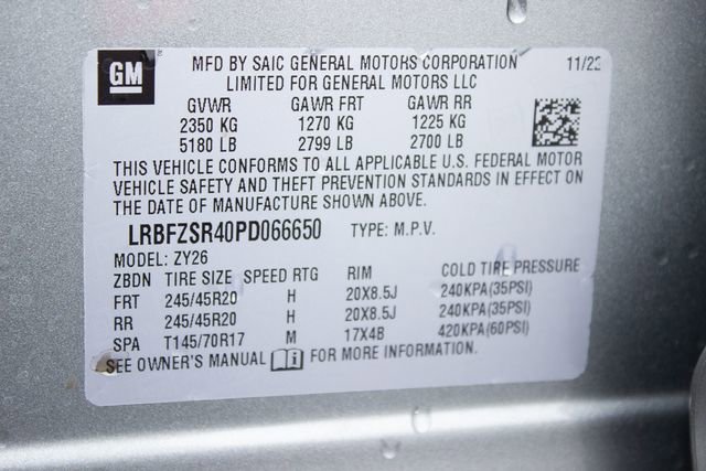 Used 2023 Buick Envision Avenir image 34