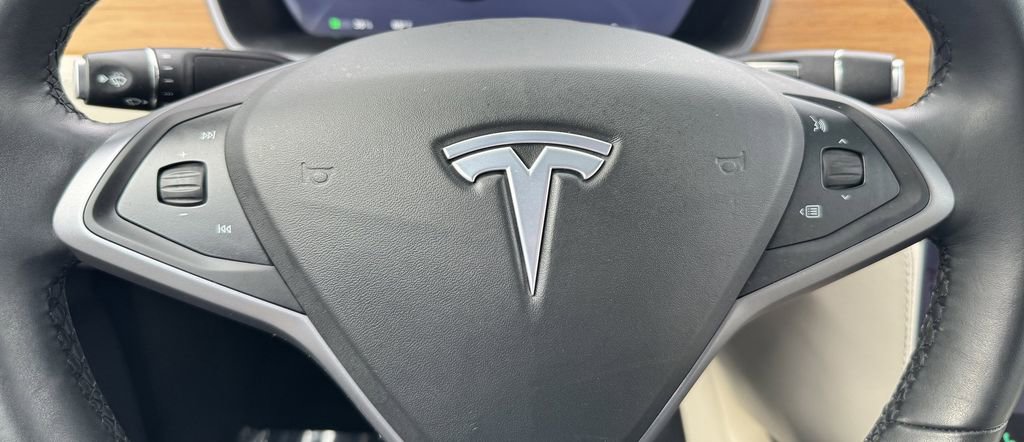 Used 2019 Tesla Model X P100D image 18