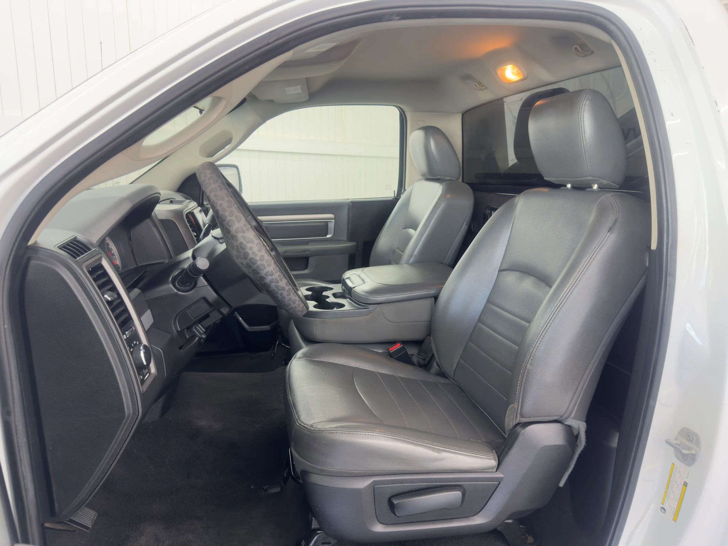 Used 2013 RAM 1500 Tradesman w/ PWR & Remote Entry Group RWD image 9