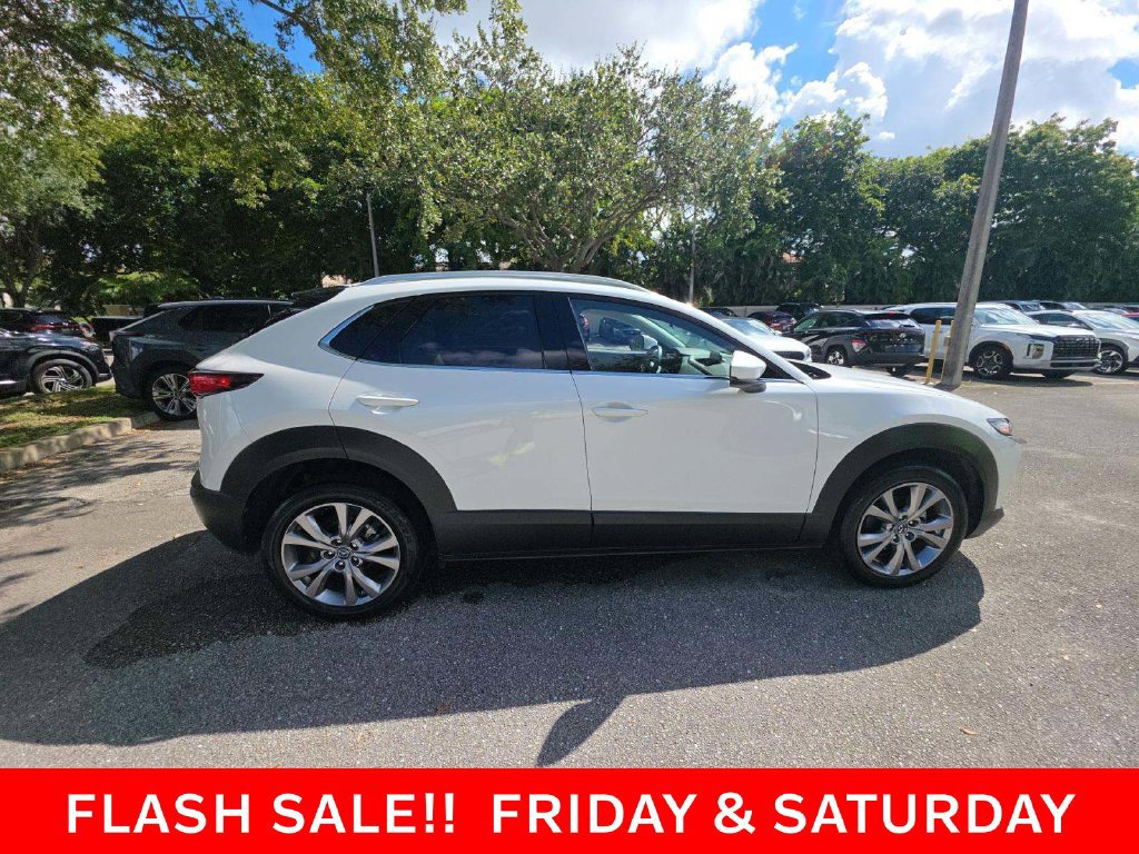 Used 2020 MAZDA CX-30 FWD w/ Premium Package image 4