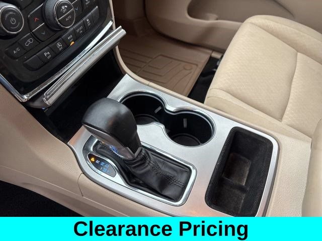 Used 2022 Jeep Grand Cherokee Laredo E w/ Security & Convenience Group AWD/4WD image 26