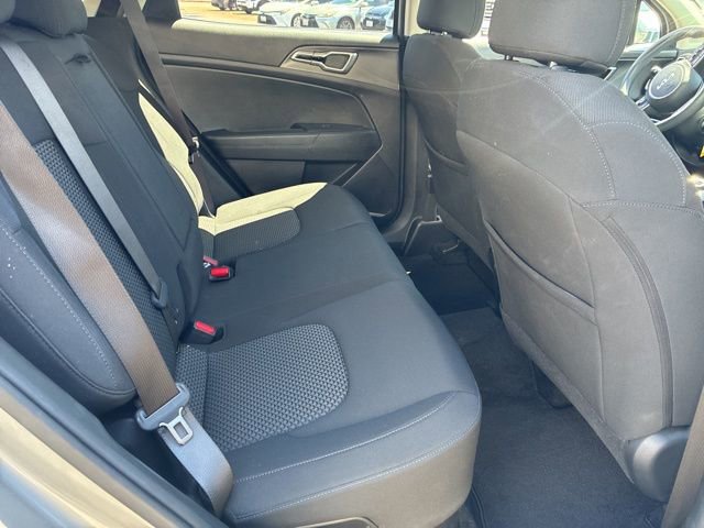Certified 2023 Kia Sportage LX image 7