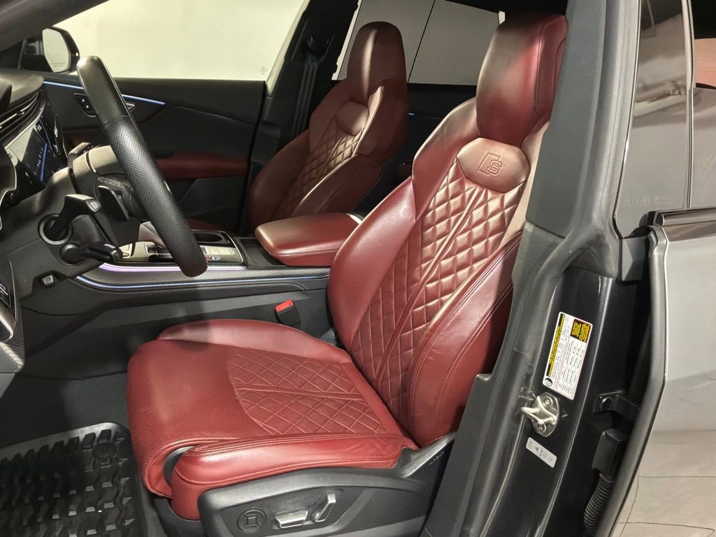 Used 2024 Audi SQ8 Prestige w/ Prestige Package AWD/4WD image 7